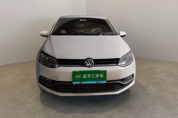Polo 2016 car image #3