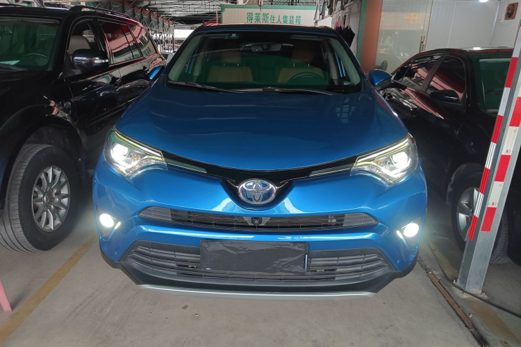 RAV4 2016 immagine di auto #3