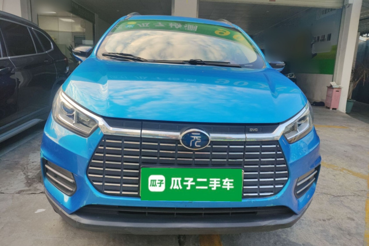 BYD Yuan New Energy 2018 #3 BYD Yuan New Energy 2018 car image #3