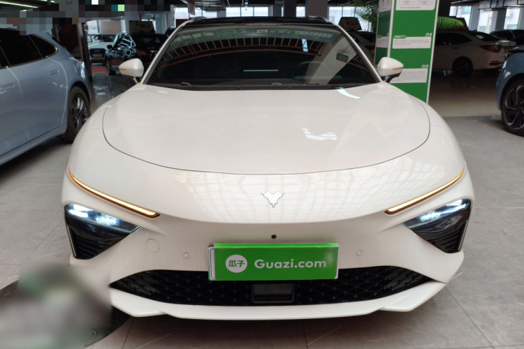 哪吒汽车 哪吒S猎装 2025 #3 哪吒汽车 哪吒S猎装 2025 汽车图片 #3