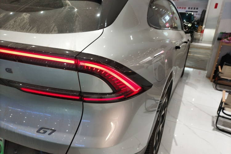 小鹏 2025 汽车图片 #3