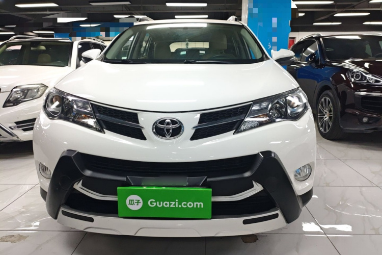 Toyota RAV4 2014 car image #3