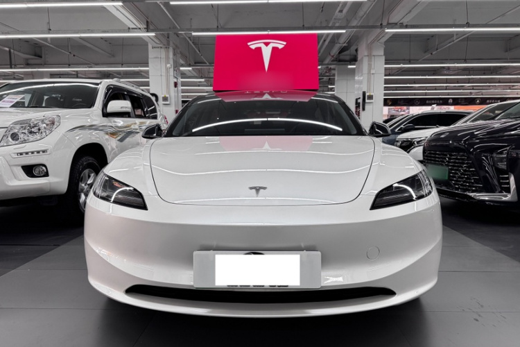 Tesla Model 3 2023 #3 Tesla Model 3 2023 car image #3