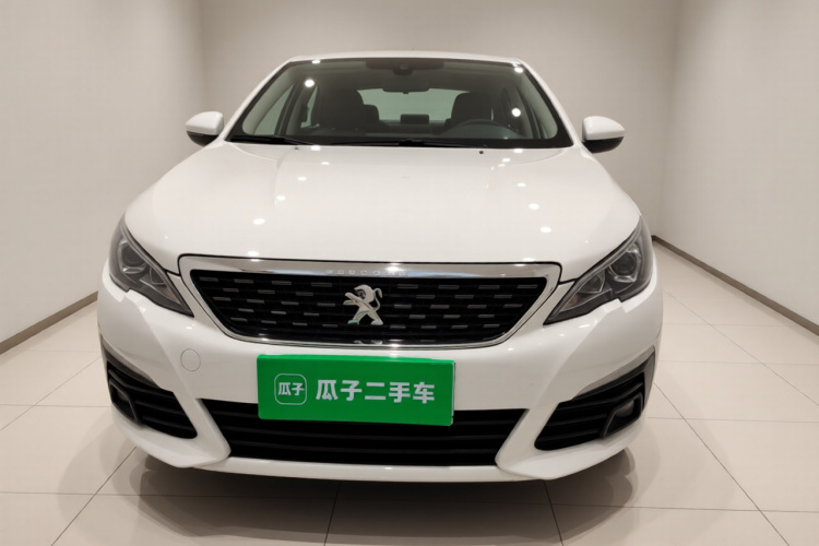 Peugeot 308 2019 #3 Peugeot 308 2019 car image #3
