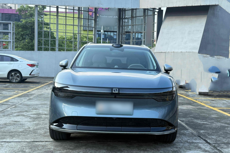 Zeekr 7X 2024 car image #3