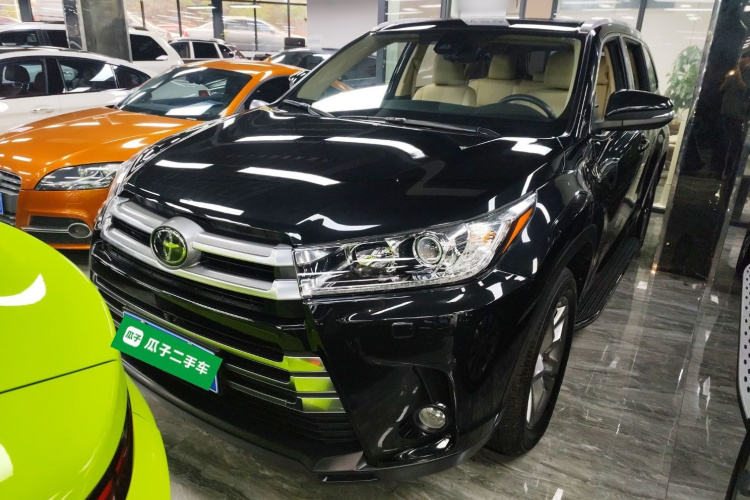Toyota Highlander 2018 car image #3