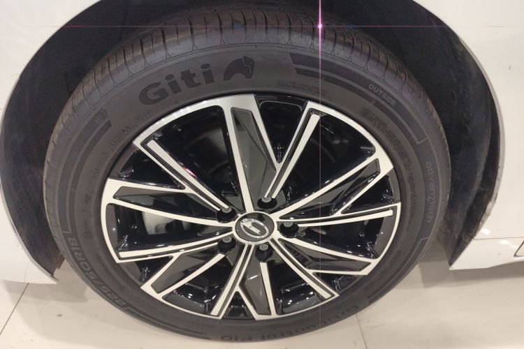 GAC Trumpchi E8 New Energy 2023 car image #3