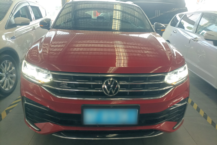 Volkswagen Tiguan X 2021 imagen de coche #3