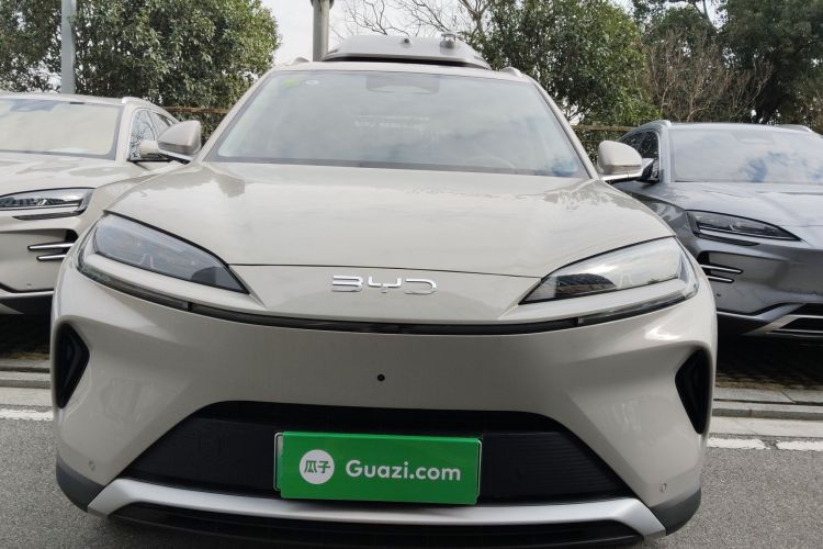 BYD Sea Lion 07 DM-i 2025 car image #3