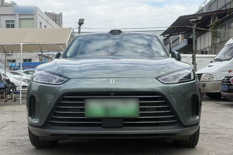 2023 car image #3