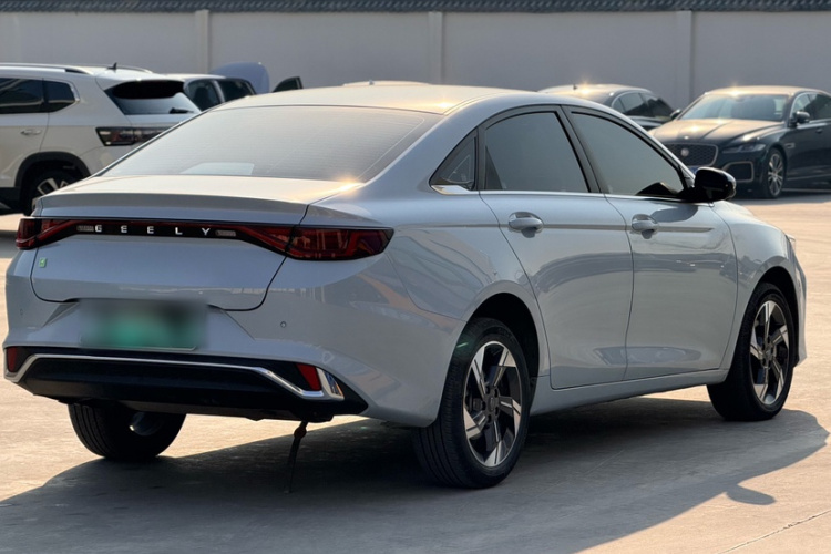 GEELY Emgrand L HiP 2022 #3 GEELY Emgrand L HiP 2022 car image #3