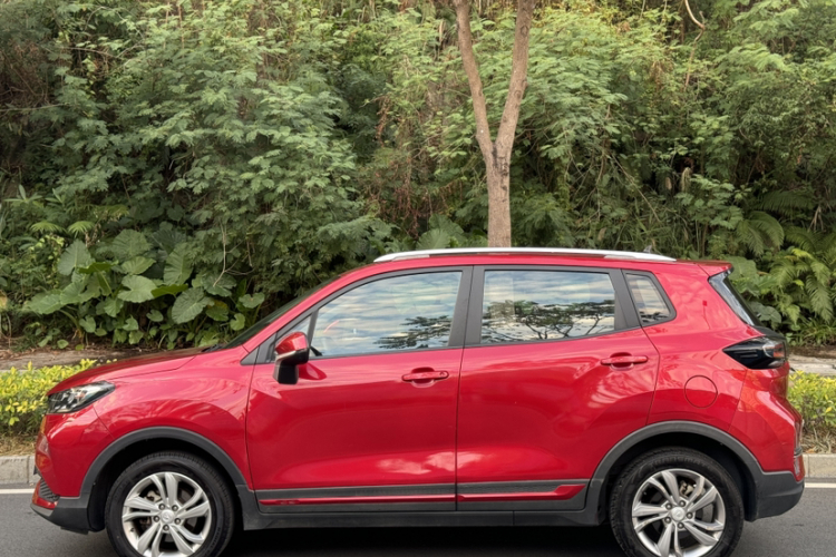 Changan CS15 2019 car image #3
