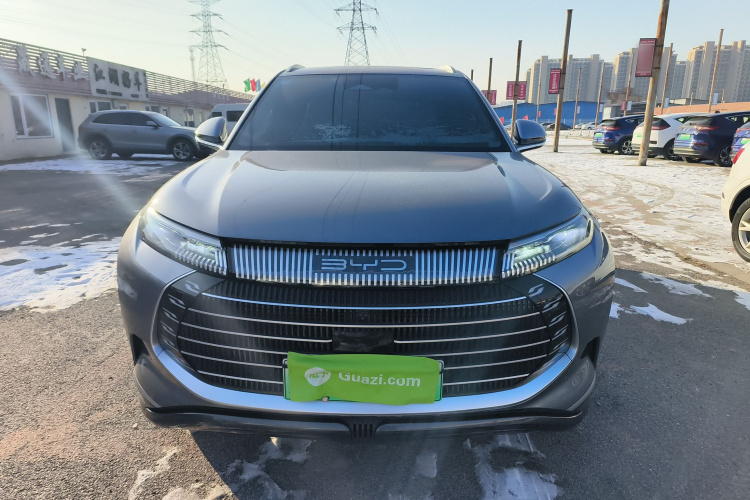 BYD Frigate 07 2023 #3 BYD Frigate 07 2023 car image #3