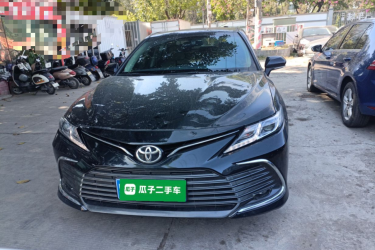 Toyota Camry 2021 car image #3
