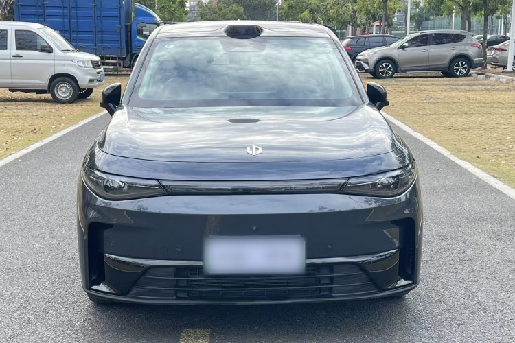 零跑汽车 零跑C10 2024 汽车图片 #3