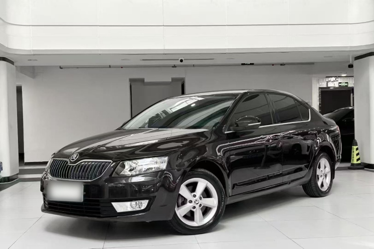 Skoda Octavia 2015 car image #3