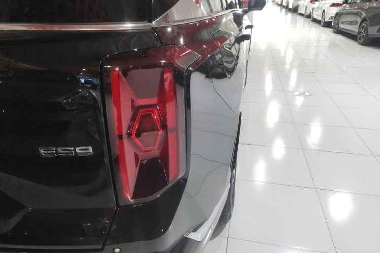 GAC Trumpchi ES9 2023 car image #3