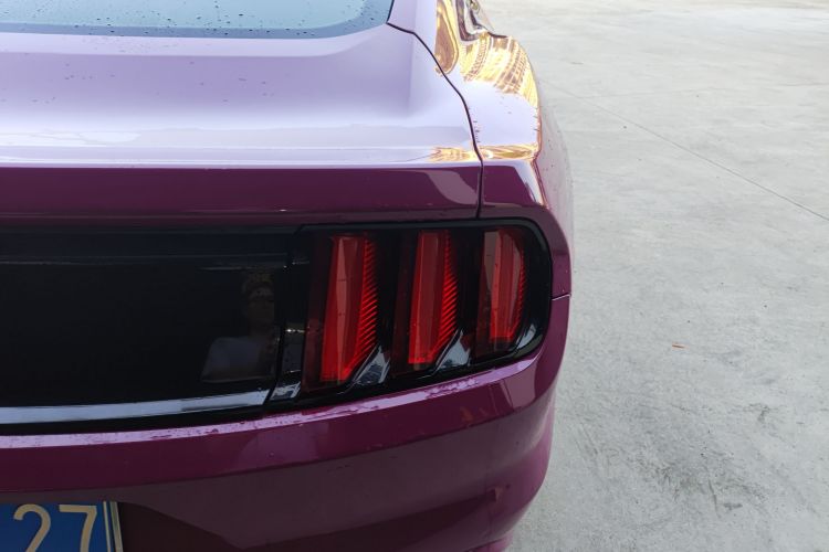 Ford 2015 car image #3