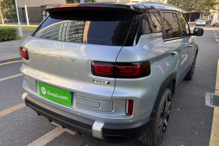 GEELY ICON 2023 car image #3
