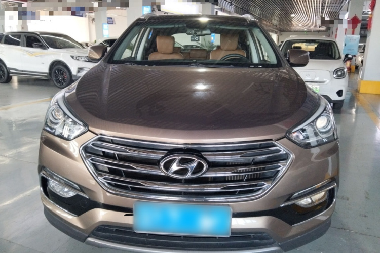 Hyundai Santa Fe 2016 car image #3
