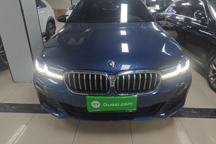 BMW 5 Series 2020 #3 BMW 5 Series 2020 car image #3