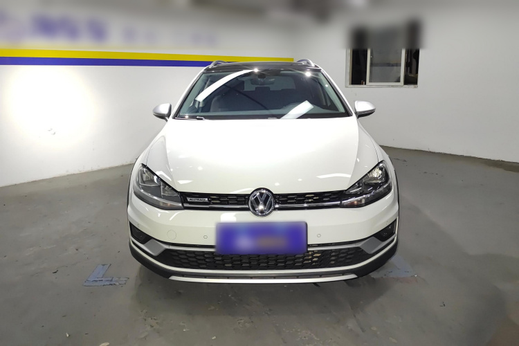 Volkswagen Golf (Imported) 2020 immagine di auto #3