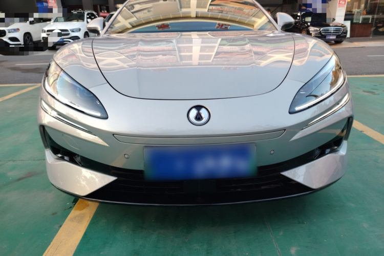 Denza Z9GT 2024 car image #3