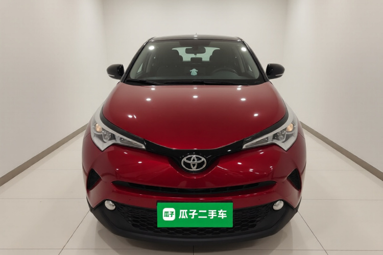 Toyota C-HR 2019 #3 Toyota C-HR 2019 car image #3