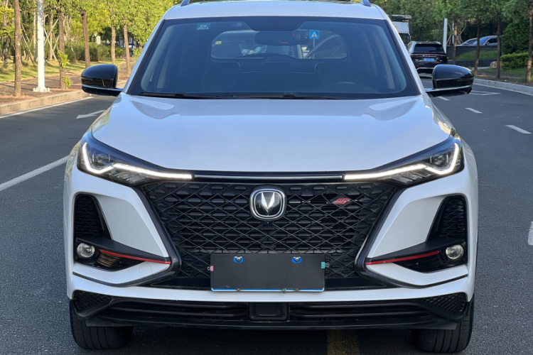 长安 长安CS75 PLUS 2019 汽车图片 #3