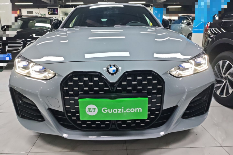 BMW 4 Series 2023 immagine di auto #3