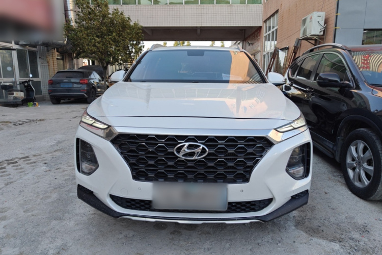 Hyundai Santa Fe 2020 #3 Hyundai Santa Fe 2020 car image #3