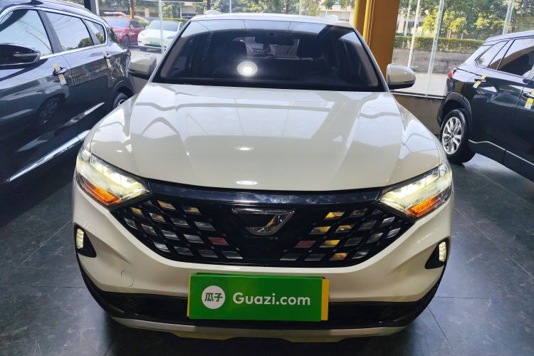 VS5 2019 car image #3
