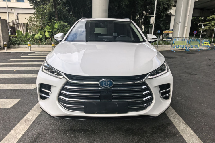 BYD Tang New Energy 2018 #3 BYD Tang New Energy 2018 car image #3