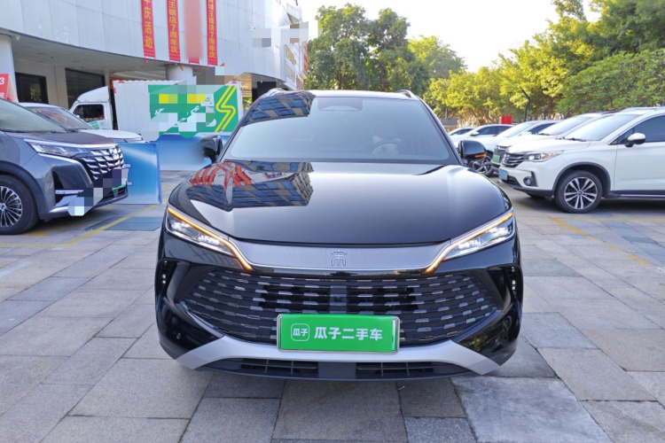 BYD SongL DM-i 2025 car image #3