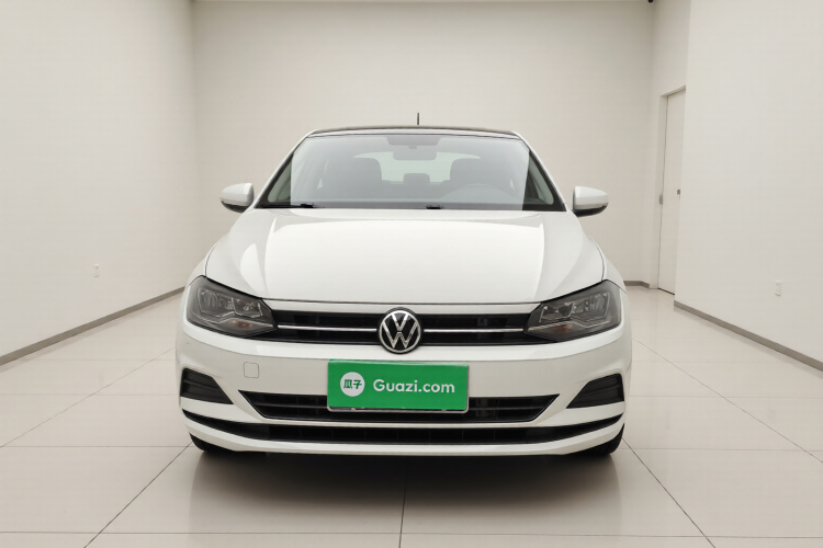 Polo 2023 car image #3