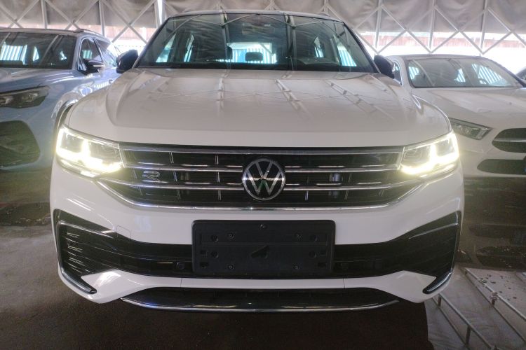 Volkswagen Tiguan X 2021 car image #3
