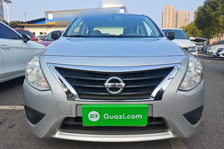 Nissan Sunny 2016 #3 Nissan Sunny 2016 car image #3