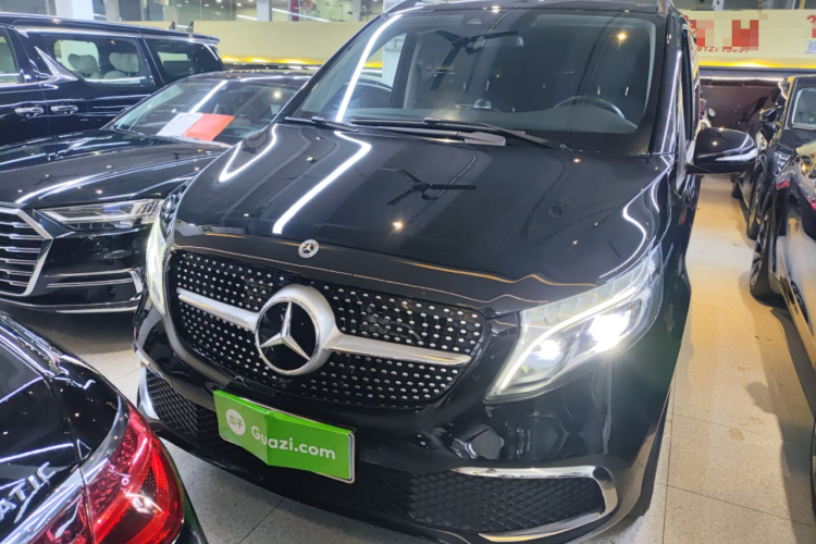 Mercedes-Benz V Class 2022 #3 Mercedes-Benz V Class 2022 car image #3