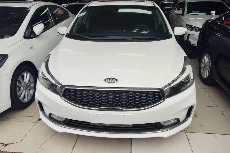 Kia 2017 car image #3