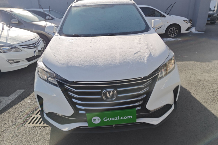 Changan CS15 2020 صورة سيارة #3