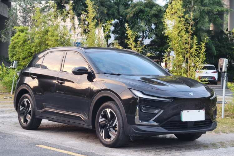 哪吒汽车 哪吒X 2024 汽车图片 #3