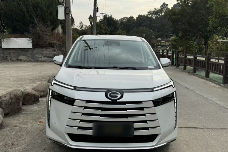 GAC Trumpchi E8 New Energy 2025 car image #3