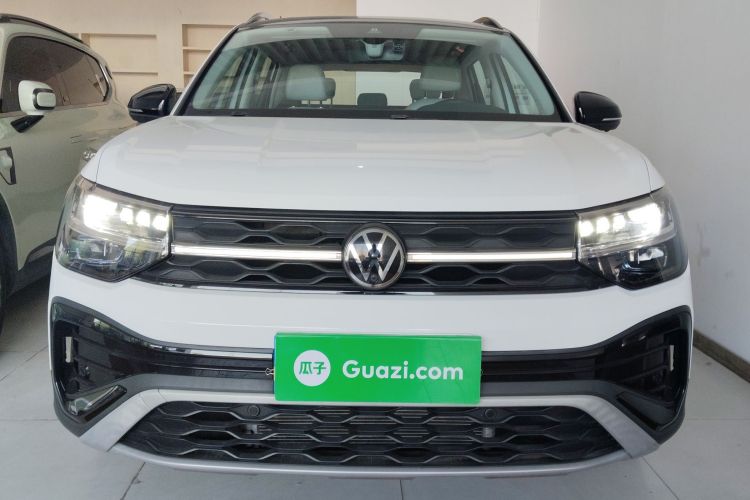 Volkswagen Tharu 2024 car image #3
