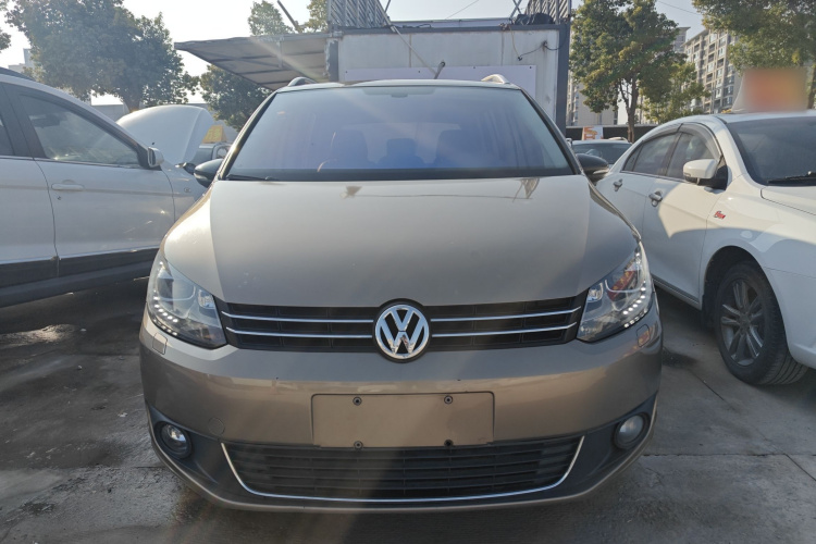 Volkswagen Touran 2014 #3 Volkswagen Touran 2014 immagine di auto #3