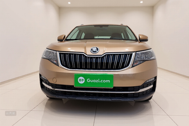 Skoda Kamiq 2018 #3 Skoda Kamiq 2018 car image #3
