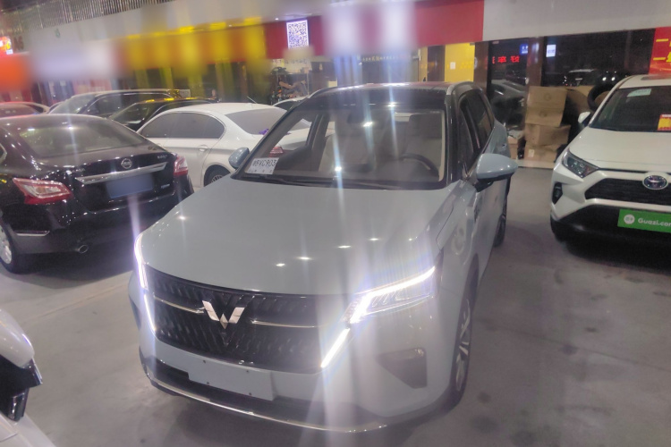 Wuling Asta 2021 #3 Wuling Asta 2021 صورة سيارة #3