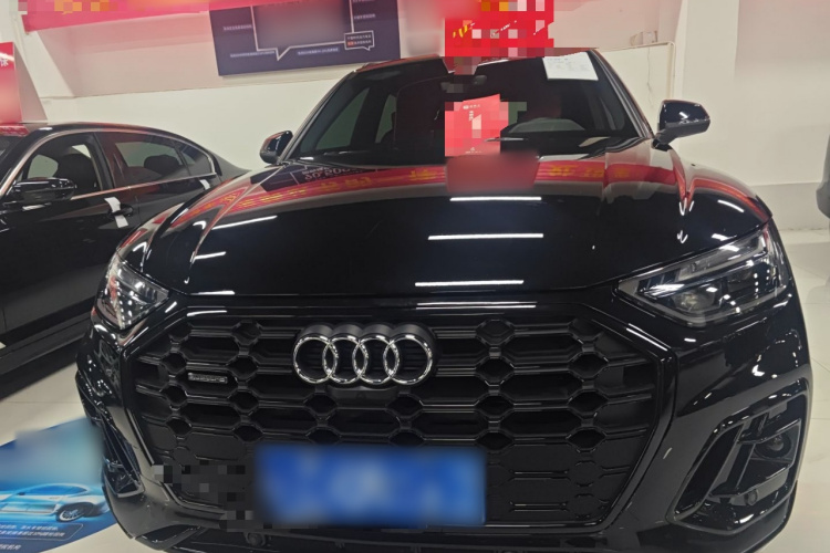 Audi Q5L 2025 #3 Audi Q5L 2025 car image #3