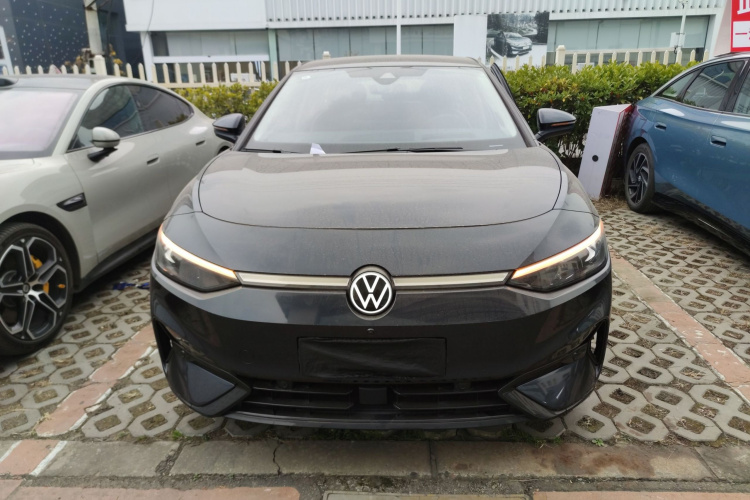 Volkswagen ID.7 Vizzion 2025 #3 Volkswagen ID.7 Vizzion 2025 car image #3