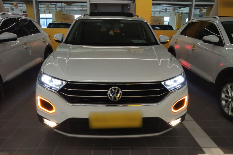 T-Roc 2020 car image #3