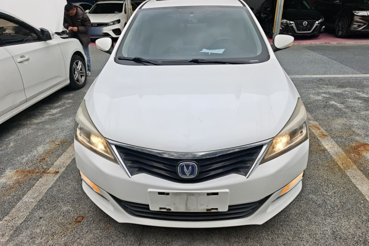 长安 2015 汽车图片 #3